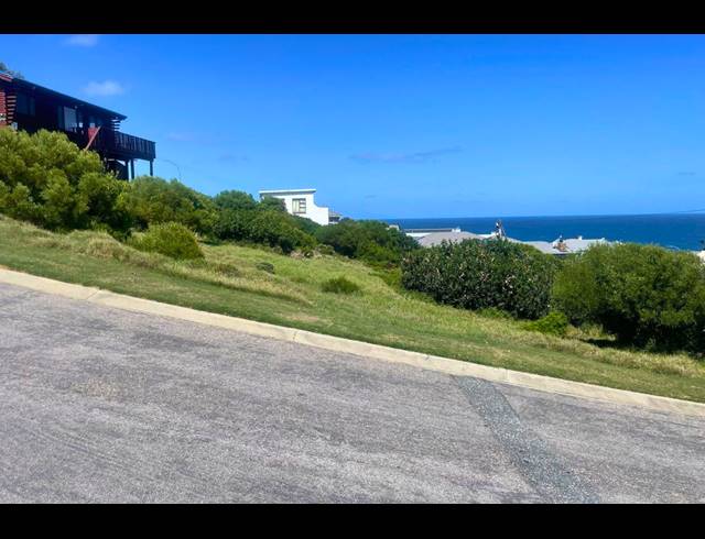 869M² VACANT LAND FOR SALE IN DANA BAY